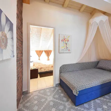 Holiday Lucija Holiday home Krsan